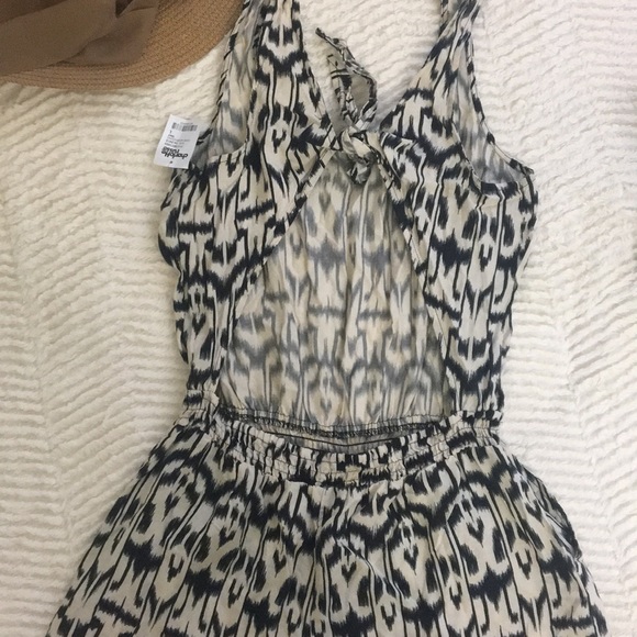Zebra pattern romper - Picture 2 of 4